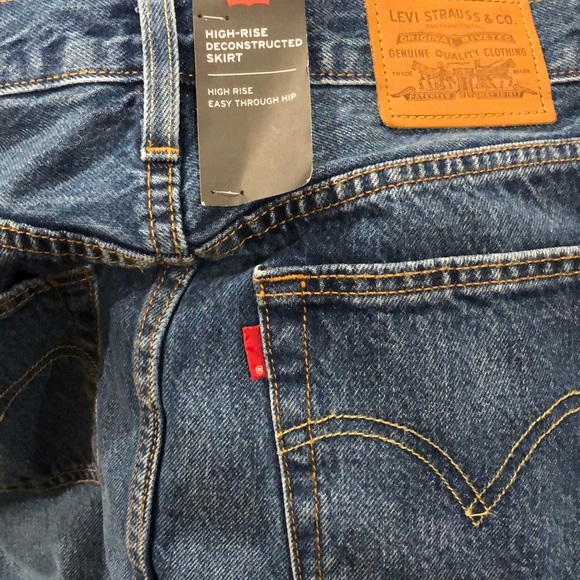 Levi’s High Rise Deconstructed Button Fly Skirt - Picture 8 of 11